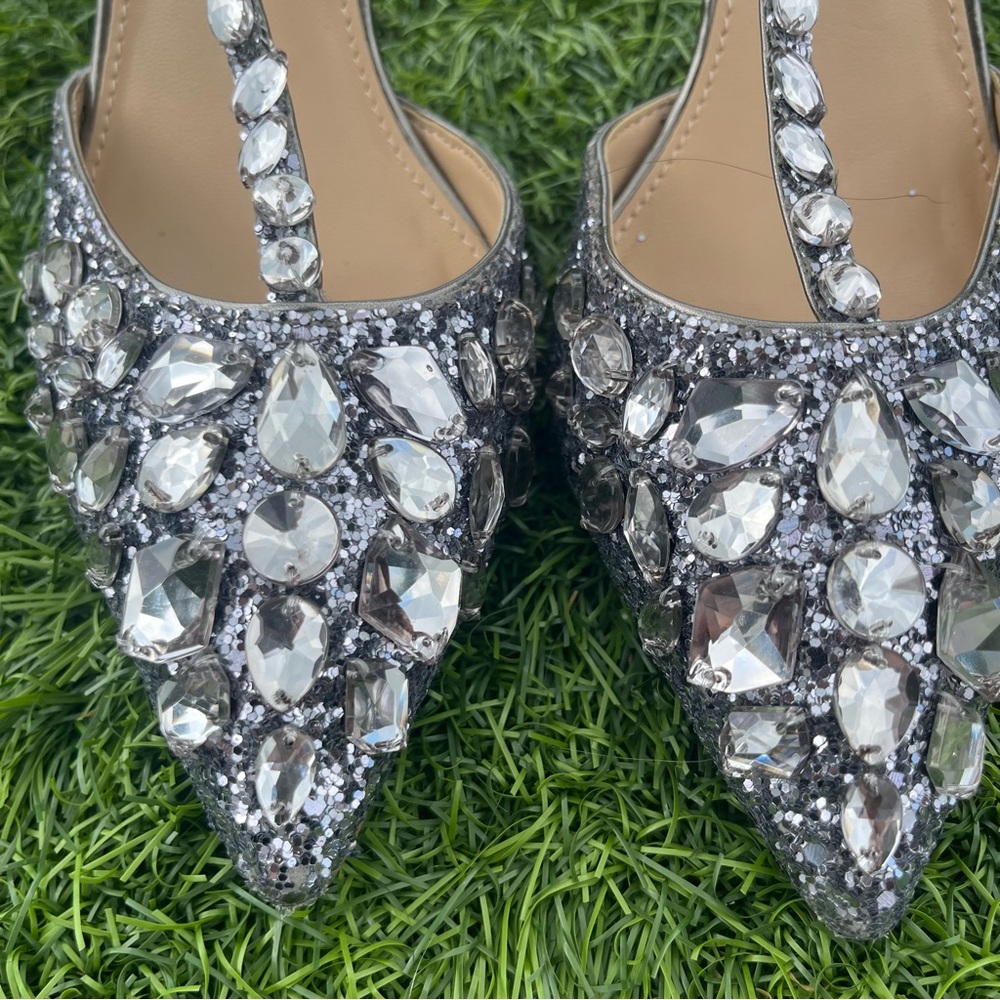 Jewel Badgley Mischa Smoke Glitter Pumps - Picture 4 of 9